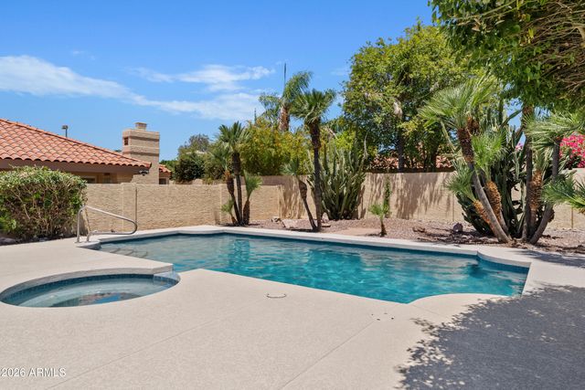 10008 E SUNNYSLOPE Lane, Scottsdale, AZ 85258