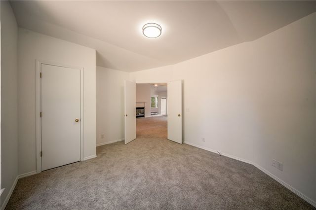 9 Wantage Lane, Bella Vista, AR 72714