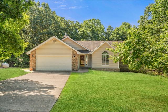 9 Wantage Lane, Bella Vista, AR 72714
