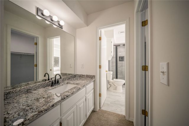 9 Wantage Lane, Bella Vista, AR 72714
