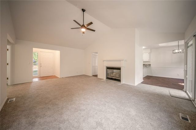 9 Wantage Lane, Bella Vista, AR 72714
