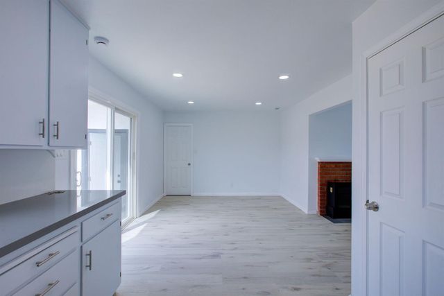 1111 Richland Ave, Modesto, CA 95351