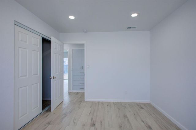 1111 Richland Ave, Modesto, CA 95351