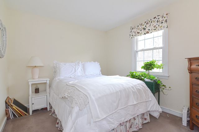 11 Kingsley Rd, Norton, MA 02766