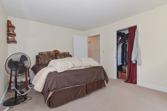 11 Kingsley Rd, Norton, MA 02766