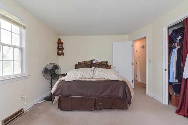 11 Kingsley Rd, Norton, MA 02766