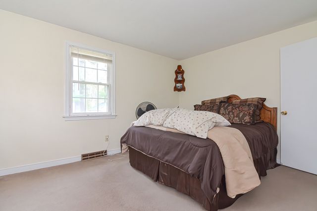 11 Kingsley Rd, Norton, MA 02766