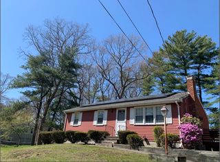 11 Kingsley Rd, Norton, MA 02766