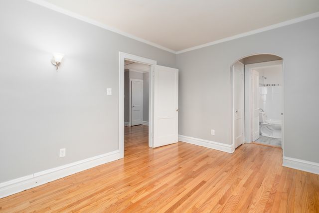 428 Park Boulevard 7, Glen Ellyn, IL 60137