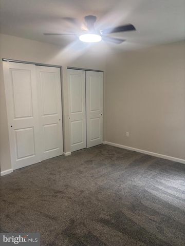 8 VILLANOVA CT, Berlin, NJ 08009