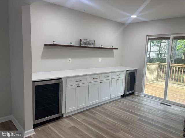8 VILLANOVA CT, Berlin, NJ 08009