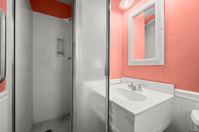 6720 Avocado Dr, Baton Rouge, LA 70812