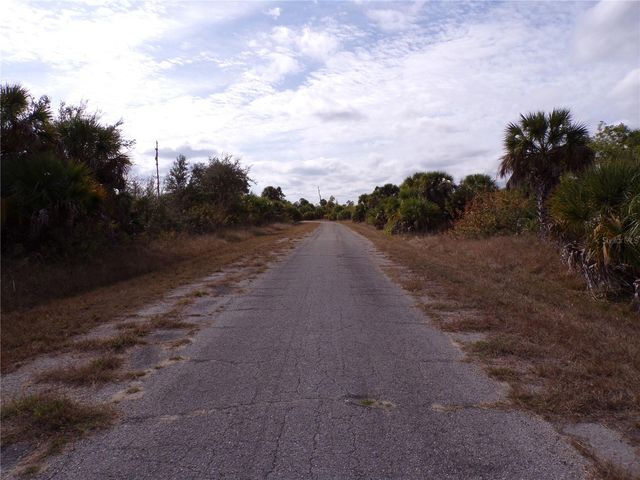 FIREGLOW CIRCLE, North Port, FL 34288