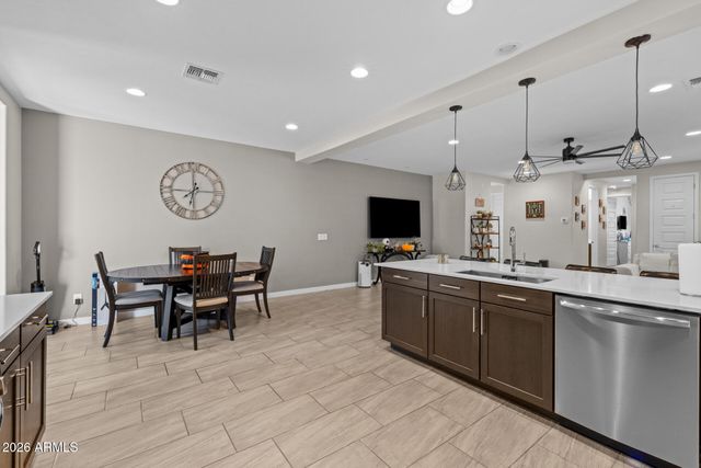 4143 E APPALOOSA Road, Gilbert, AZ 85296