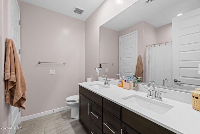 4143 E APPALOOSA Road, Gilbert, AZ 85296