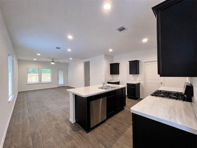 14918 Cypress Hollow Drive, New Caney, TX 77357