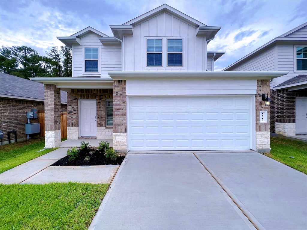 14918 Cypress Hollow Drive, New Caney, TX 77357