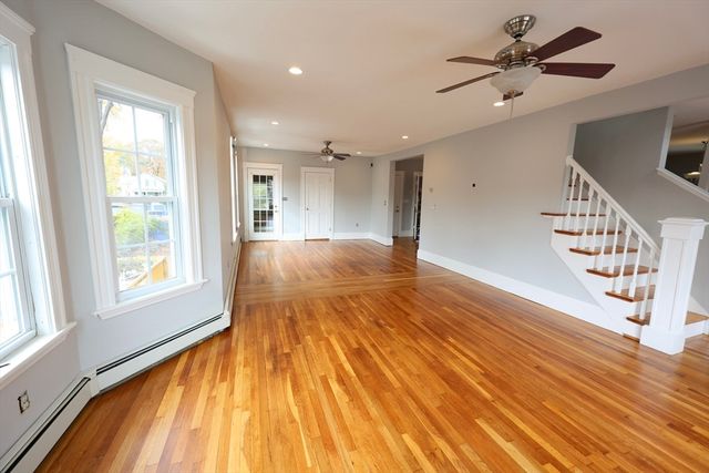 15 Warren 2, Stoneham, MA 02180