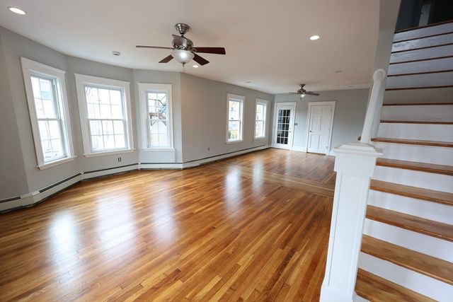 15 Warren 2, Stoneham, MA 02180