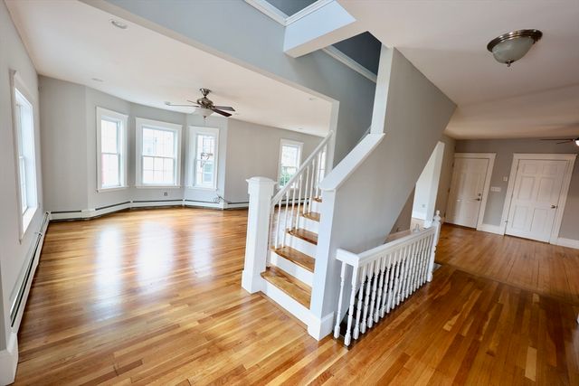 15 Warren 2, Stoneham, MA 02180
