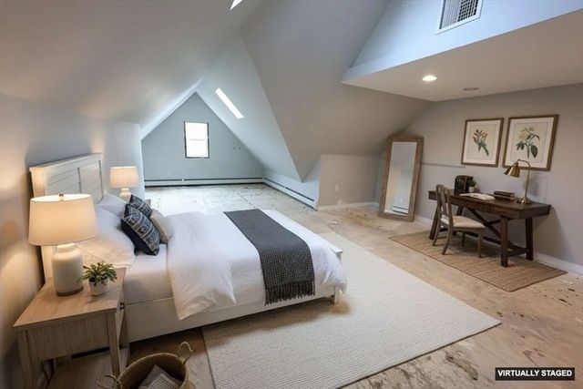 15 Warren 2, Stoneham, MA 02180