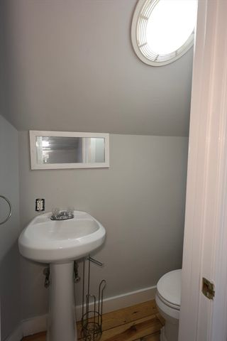 15 Warren 2, Stoneham, MA 02180
