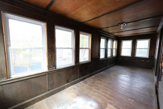 15 Warren 2, Stoneham, MA 02180
