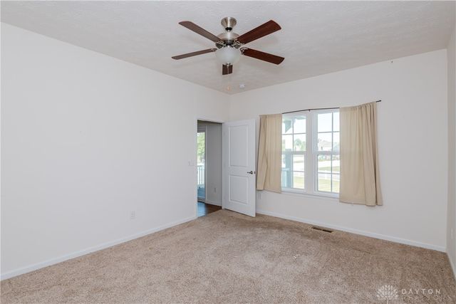 3290 Dry Run Street, Tipp City, OH 45371