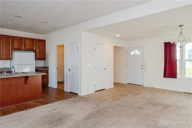 3290 Dry Run Street, Tipp City, OH 45371