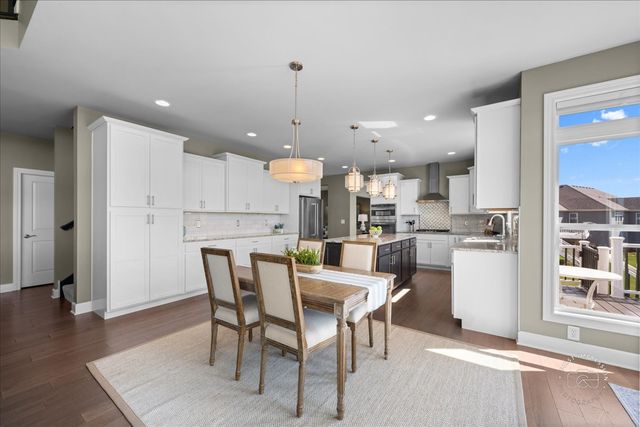 39W509 Norton Lake Drive, St. Charles, IL 60175