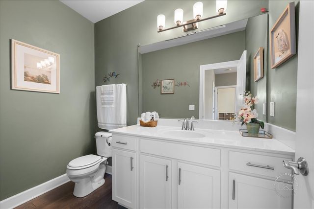 39W509 Norton Lake Drive, St. Charles, IL 60175