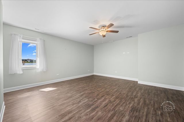 39W509 Norton Lake Drive, St. Charles, IL 60175