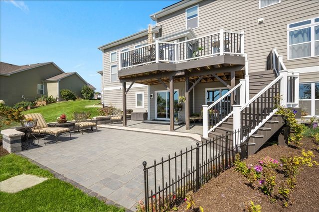 39W509 Norton Lake Drive, St. Charles, IL 60175