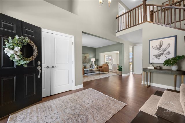 39W509 Norton Lake Drive, St. Charles, IL 60175