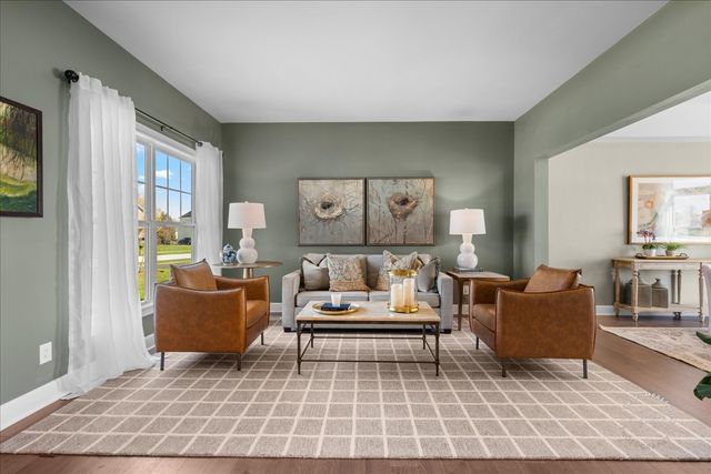 39W509 Norton Lake Drive, St. Charles, IL 60175