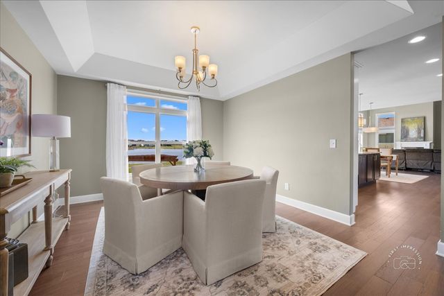39W509 Norton Lake Drive, St. Charles, IL 60175