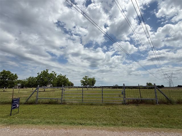 2648 Private Road 5101, Farmersville, TX 75442