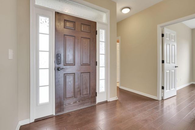 5351 Lilac Avenue, Grove City, OH 43123