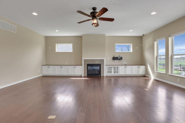 5351 Lilac Avenue, Grove City, OH 43123
