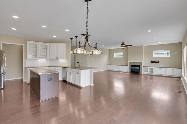 5351 Lilac Avenue, Grove City, OH 43123