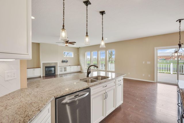 5351 Lilac Avenue, Grove City, OH 43123