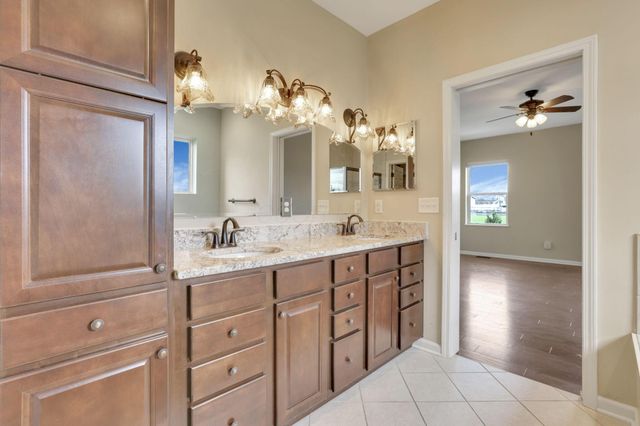 5351 Lilac Avenue, Grove City, OH 43123