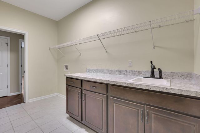 5351 Lilac Avenue, Grove City, OH 43123