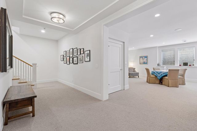 215 Ferndale Road S, Wayzata, MN 55391