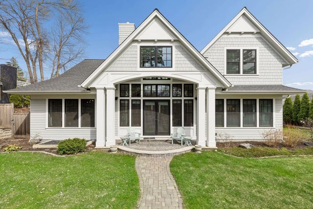 215 Ferndale Road S, Wayzata, MN 55391