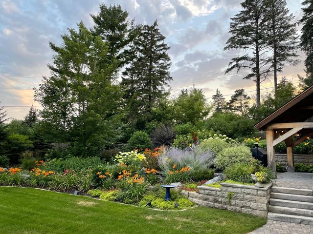 215 Ferndale Road S, Wayzata, MN 55391