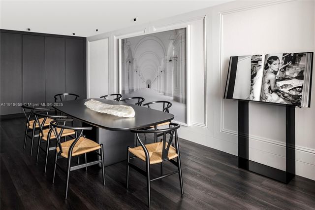 1040 Biscayne Blvd 2202, Miami, FL 33132