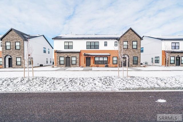 5133 N Beach Drive, Idaho Falls, ID 83401