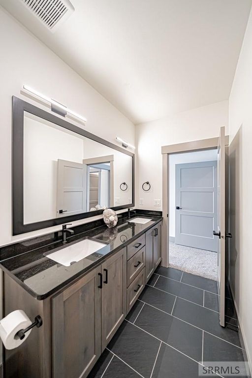 Image 24 of property listing at 5133 N Beach Drive, Idaho Falls, ID 83401