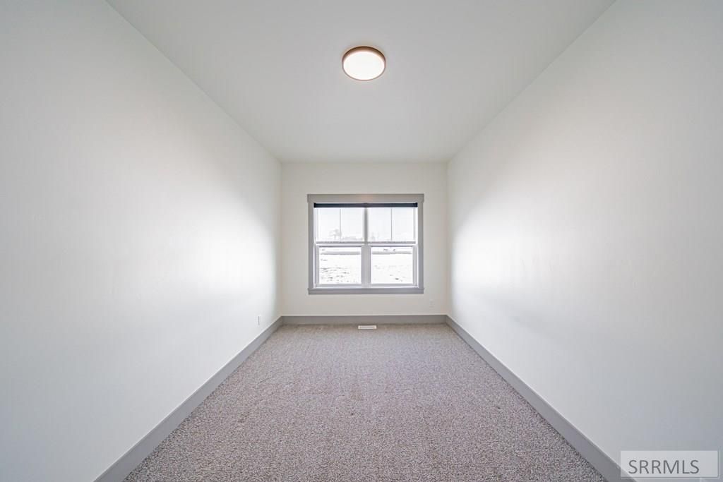 Image 28 of property listing at 5133 N Beach Drive, Idaho Falls, ID 83401